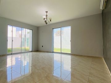 Casa en Venta en Villas de Santa Anita