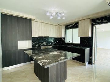 Casa en Venta en Villas de Santa Anita