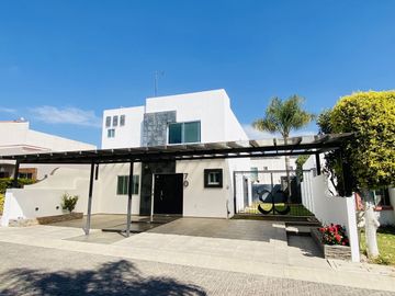 Casa en Venta en Villas de Santa Anita