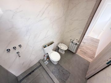 Casa 2 dormitorios en condominio - Tierra de sueños 3 roldan