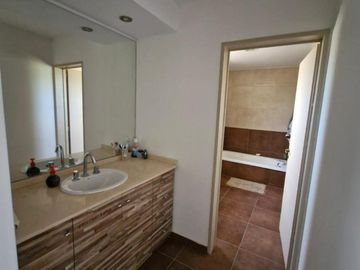 Casa 4 Dormitorios - Barrio Campo Los Olivos