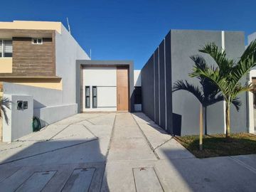 Casa en VENTA en LOMAS DE LA RIOJA