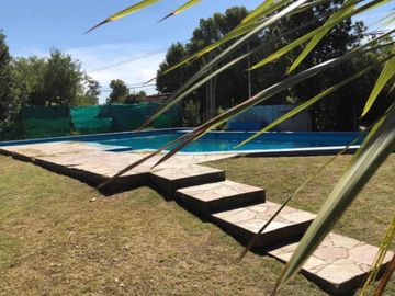 Quinta en venta - 4 Dormitorios 2 Baños - 1.880Mts2 - Ezeiza