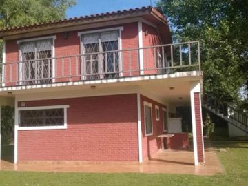 Quinta en venta - 4 Dormitorios 2 Baños - 1.880Mts2 - Ezeiza