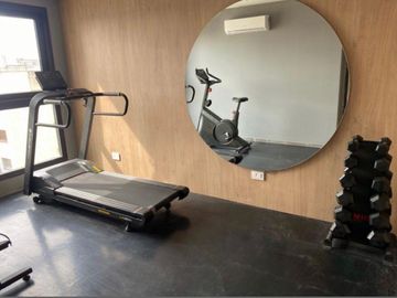 VENTA - DEPARTAMENTO  - DOS AMBIENTES  - V. DEL PARQUE - C/COCHERA Y AMENITIES.