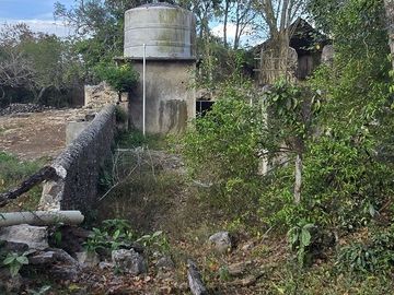 ¡Excelente terreno con Cenote en venta! Temozon, Yucatán.