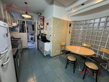 Departamento en  SENILLOSA AL 50-**EXCELENTE UNIDAD**