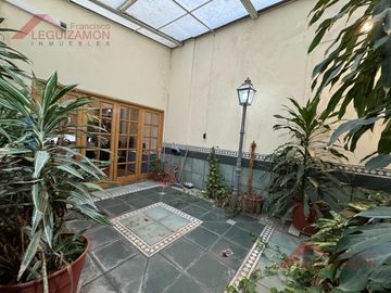 Departamento en  SENILLOSA AL 50-**EXCELENTE UNIDAD**