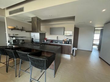 Excelente departamento en venta en la Isla Acapulco