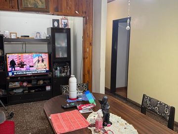 CASA VENTA 3 AMBIENTES Coronel Perdriel 2865 C/COCHERA (REMEDIOS DE ESCALADA)