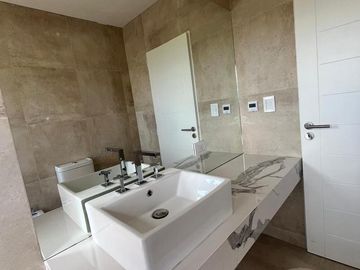 Casa en venta - Barrio San Simón, Canning