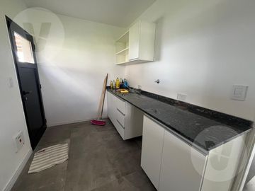 Casa en venta - Barrio San Simón, Canning