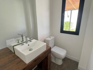 Casa en venta - Barrio San Simón, Canning