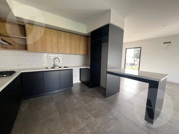 Casa en venta - Barrio San Simón, Canning