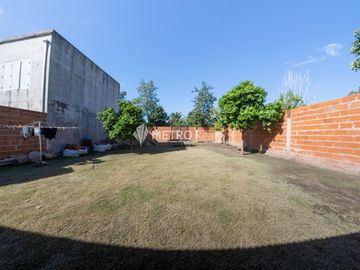 Casa en Venta 2 ambientes en Garin Escobar
