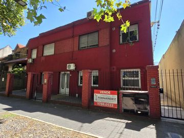 DEPARTAMENTO TIPO PH EN PLANTA BAJA DE 3 AMBIENTES FRENTE AL HIPODROMO DE SAN ISIDRO EN VENTA