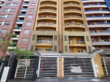 2 Dorm con balcon en Nueva Cordoba sobre Parana