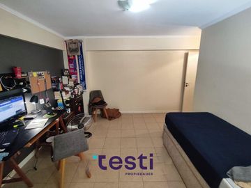 2 Dorm con balcon en Nueva Cordoba sobre Parana