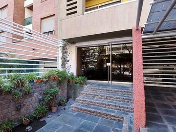 2 Dorm con balcon en Nueva Cordoba sobre Parana
