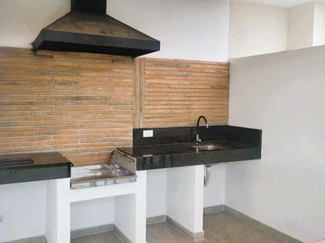 VENTA DEPARTAMENTO 2 DORMITOTIOS 85m² , a estrenar, Quito tenis. G.Be_AQT