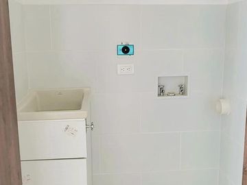 VENTA DEPARTAMENTO 2 DORMITOTIOS 85m² , a estrenar, Quito tenis. G.Be_AQT