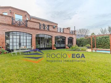 Casa en  venta  en Barrio San Patricio, Moreno