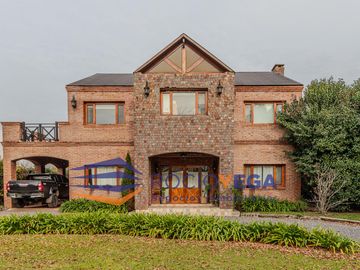 Casa en  venta  en Barrio San Patricio, Moreno