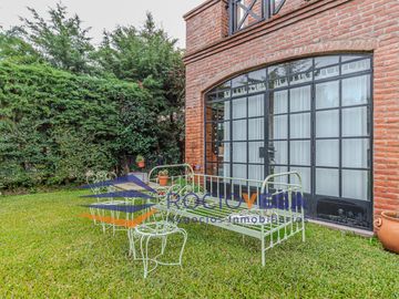 Casa en  venta  en Barrio San Patricio, Moreno