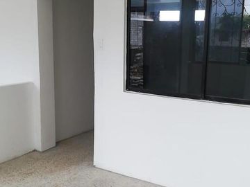 CASA EN VENTA EN CIUDADELA EL GUAYACAN, QUEVEDO