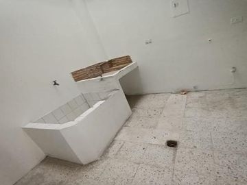 CASA EN VENTA EN CIUDADELA EL GUAYACAN, QUEVEDO