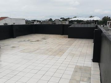 CASA EN VENTA EN CIUDADELA EL GUAYACAN, QUEVEDO
