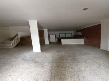 CASA EN VENTA EN CIUDADELA EL GUAYACAN, QUEVEDO