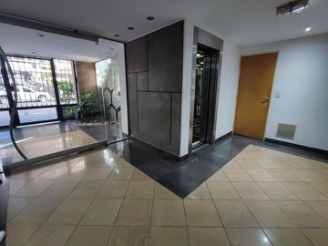 Departamento en venta 2 dormitorios Rosario - Patio y Parrillero