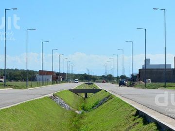 LOTE APTO COMERCIAL Y DUPLEX EN DOCTA!