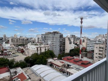 Venta.  Departamento 1  ambiente. Full Amenities, Balcón terraza. San Cristobal