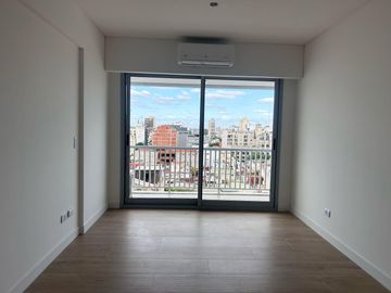 Venta.  Departamento 1  ambiente. Full Amenities, Balcón terraza. San Cristobal