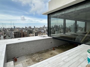 Venta.  Departamento 1  ambiente. Full Amenities, Balcón terraza. San Cristobal