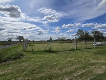 Venta Terreno en barrio las acacias, exaltacion de la cruz.
