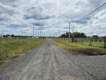 Venta Terreno en barrio las acacias, exaltacion de la cruz.
