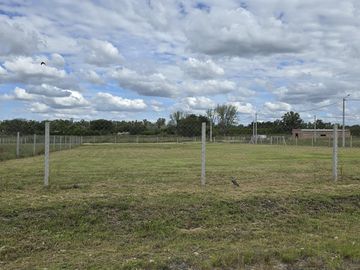 Venta Terreno en barrio las acacias, exaltacion de la cruz.