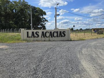 Venta Terreno en barrio las acacias, exaltacion de la cruz.