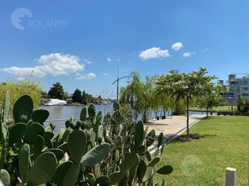 Venta Departamento 3 Amb Terraza y Pileta propia Barrio Marinas del Canal en Nordelta