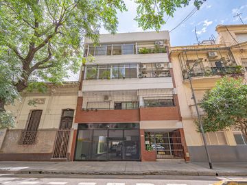 COCHERA CUBIERTA LUMINOSO COMEDOR DIARIO LAVADERO TOILETTE APTO CRÉDITO, DEPARTAMENTO ALMAGRO VENTA