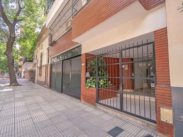 COCHERA CUBIERTA LUMINOSO COMEDOR DIARIO LAVADERO TOILETTE APTO CRÉDITO, DEPARTAMENTO ALMAGRO VENTA