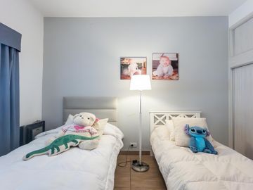 APTO CREDITO* VILLA BELGRANO 4 DORM.  RECICLADA
