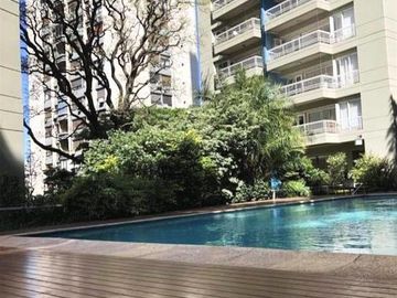 Muy lindo Departamento en venta con cochera en Olivos .- Vías / Maipú