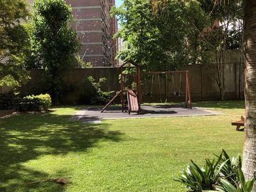 Muy lindo Departamento en venta con cochera en Olivos .- Vías / Maipú