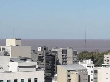 Muy lindo Departamento en venta con cochera en Olivos .- Vías / Maipú