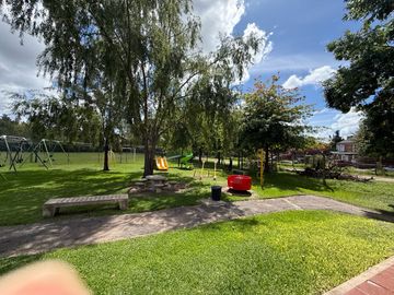 Casa en  venta para reciclar en barrio privado La Barra Village, excelente acceso desde panamericana