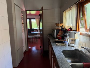 Casa en  venta para reciclar en barrio privado La Barra Village, excelente acceso desde panamericana